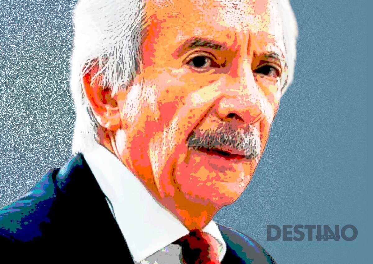 José Rubén Zamora leaves prison after 812 days